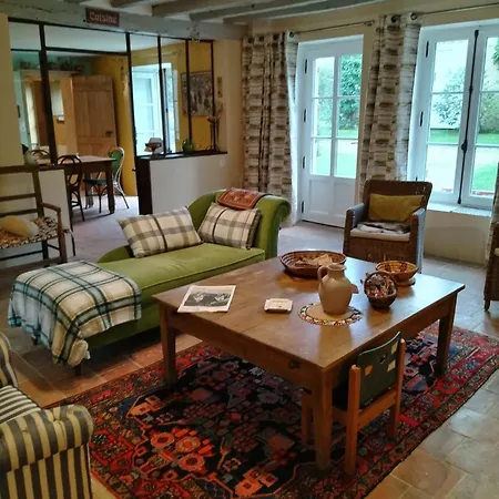 La Chabossière Hébergement de vacances *